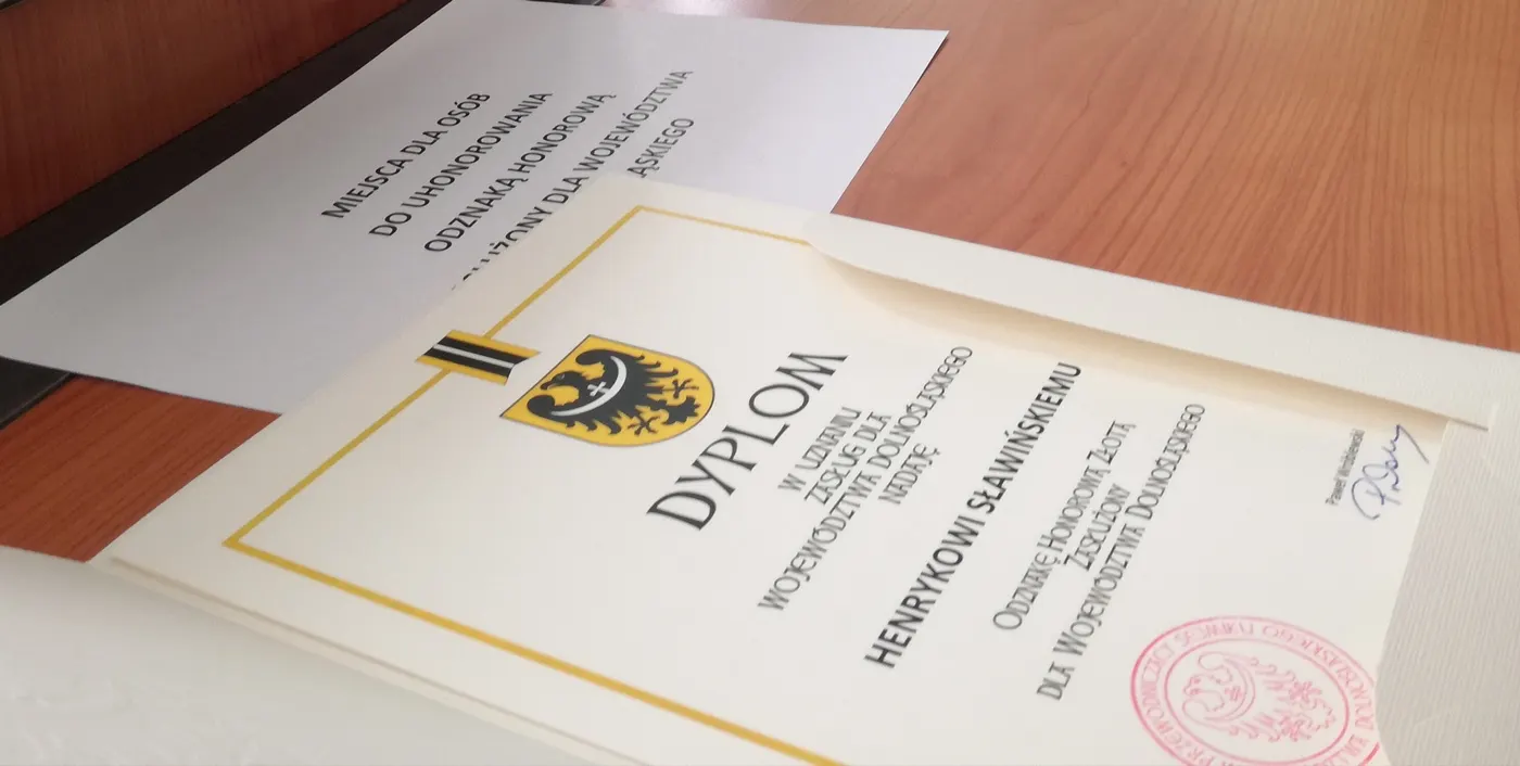 Wyróżnienie dla Członka ZG PTSM Henryka Sławińskiego