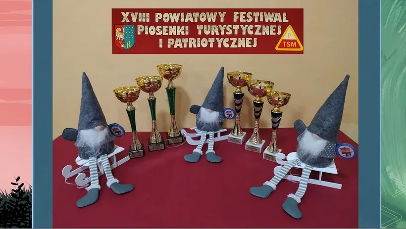 Wiele emocji podczas XVIII Powiatowego Festiwalu Piosenki Turystycznej i Patriotycznej