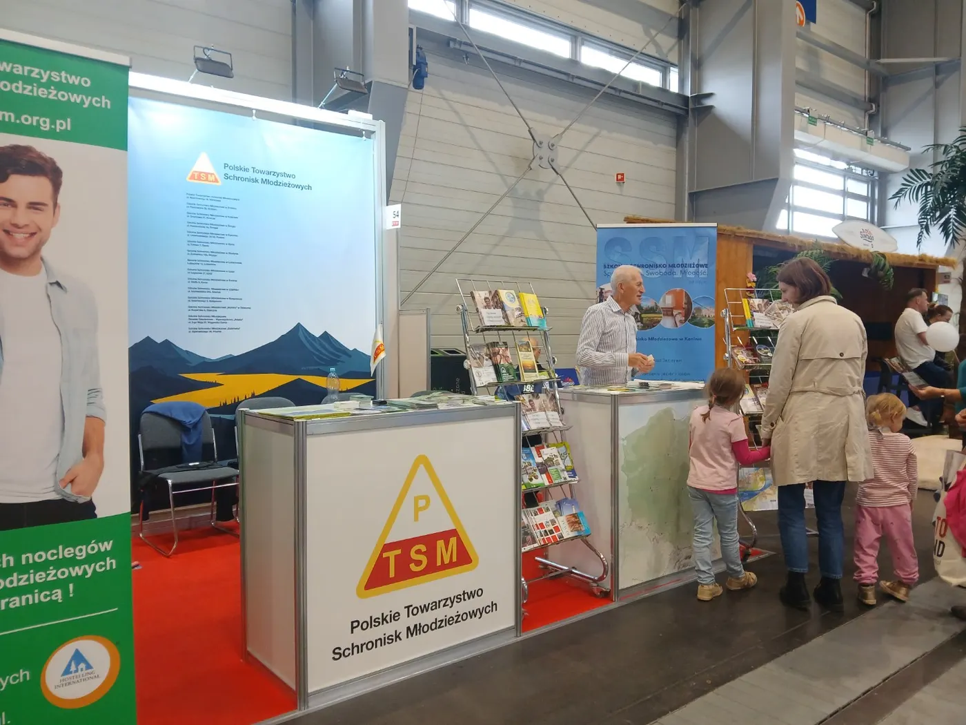 Polskie Towarzystwo Schronisk Młodzieżowych na targach „Tour Salon” w Poznaniu